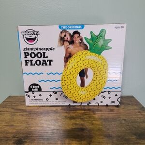 BIGMOUTH‎ Giant Pineapple Pool Float